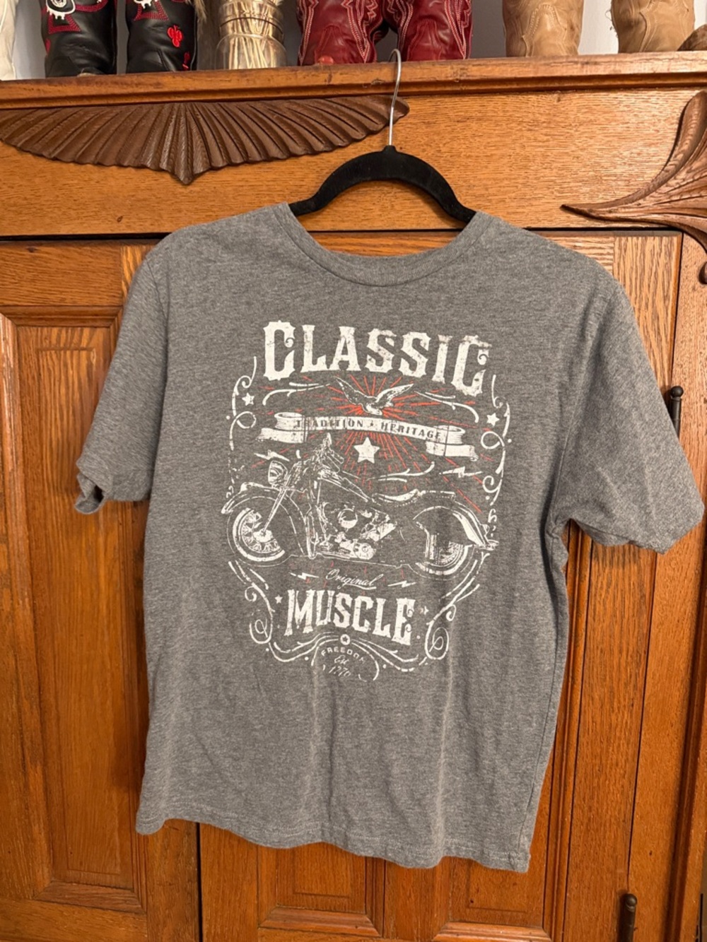 Classic Muscle Graphic Tee - Unbranded Grey